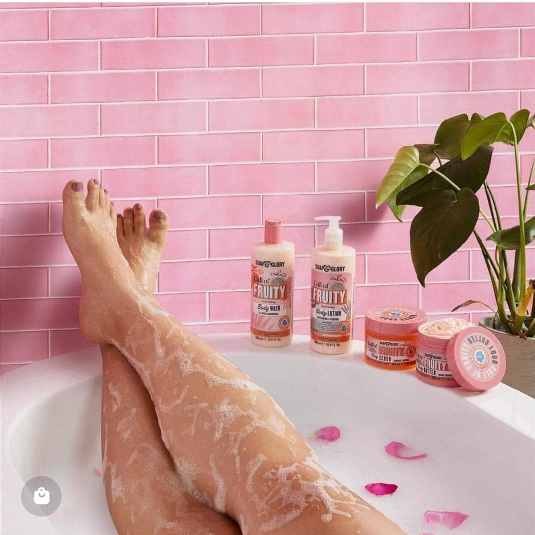 call of fruity Soap & Glory 500 ML "شاور جيل سوب آند جلوري 500 ملي" image 3
