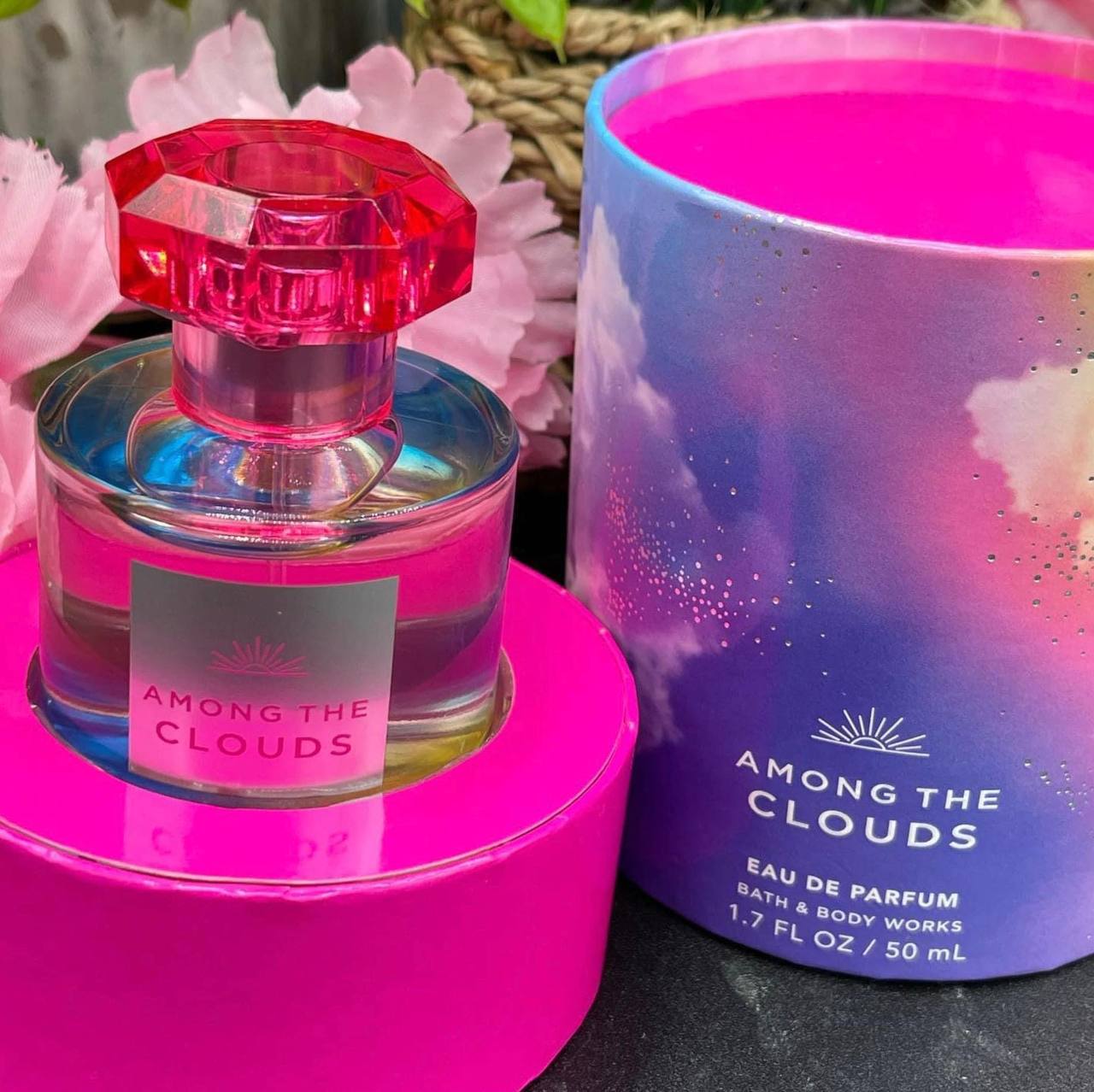 Among the clouds perfume Bath & Body works image 2